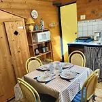 Semesterbostad Maison De La Grise Breche *