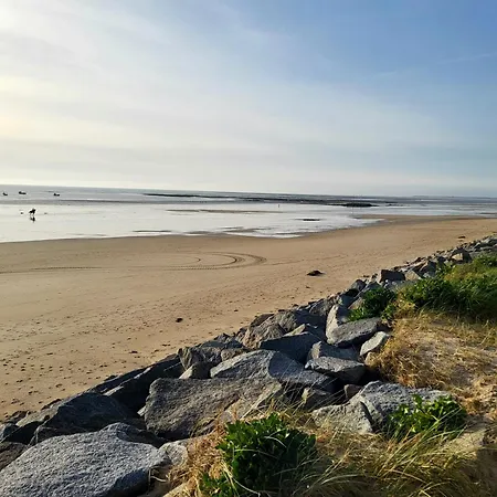 Maison De La Grise Brèche Hébergement de vacances Pirou