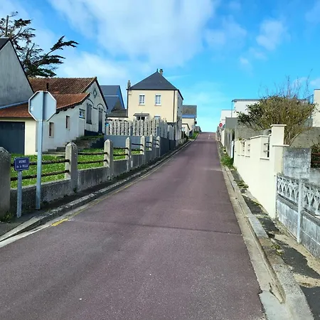 Maison De La Grise Breche Pirou